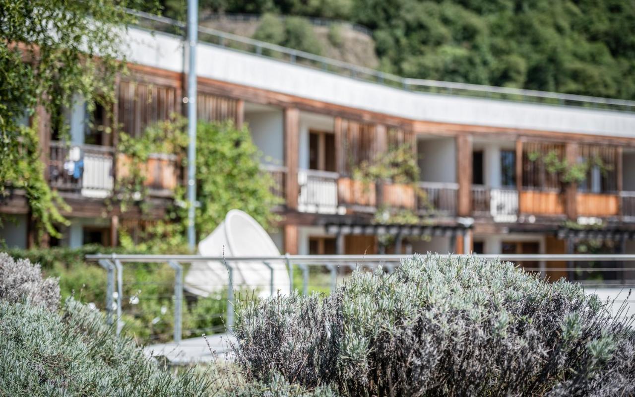 Biohotel Theiner'S Garten Lana Exterior photo